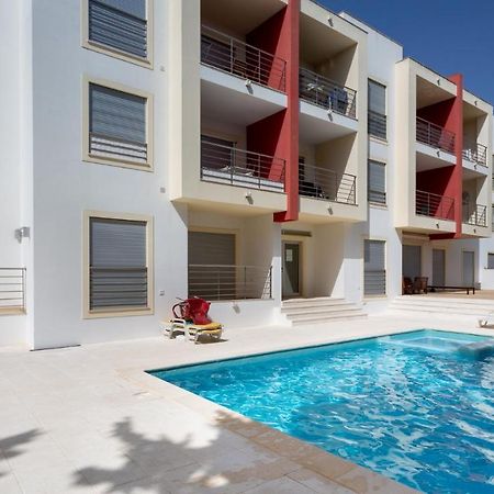 Luminous 2 Bdr Apartment W/Pool By Lovelystay Албуфейра Екстер'єр фото